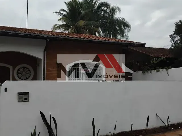 Casa com 500m² 4 quartos e 4 banheiros, à venda ou para alugar, no bairro Cidade Universitária em Campinas