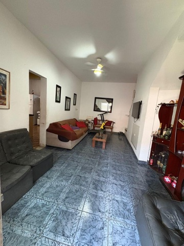 Casa com 330m² 7 quartos e 3 banheiros, à venda, no bairro Inhaúma em Rio de Janeiro
