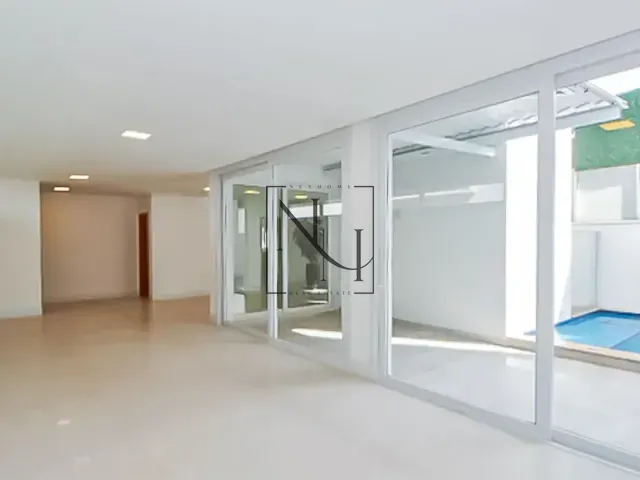 Casa com 365m² 4 quartos e 6 banheiros, à venda, no bairro Jardim Petrópolis em São Paulo