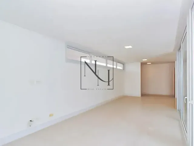 Casa com 365m² 4 quartos e 6 banheiros, à venda, no bairro Jardim Petrópolis em São Paulo