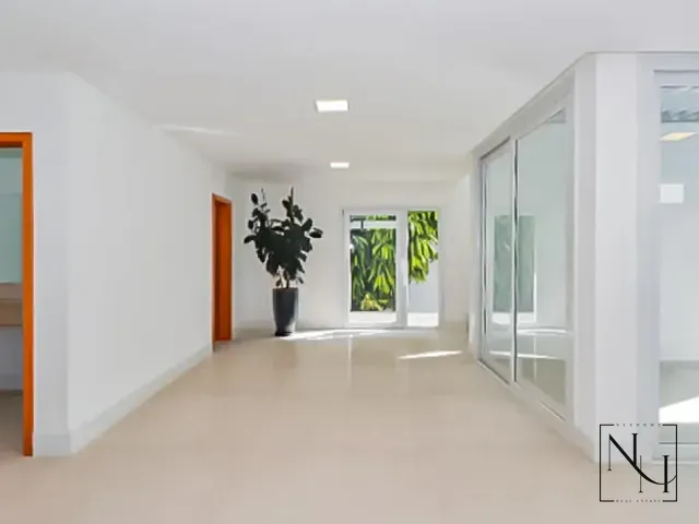 Casa com 365m² 4 quartos e 6 banheiros, à venda, no bairro Jardim Petrópolis em São Paulo