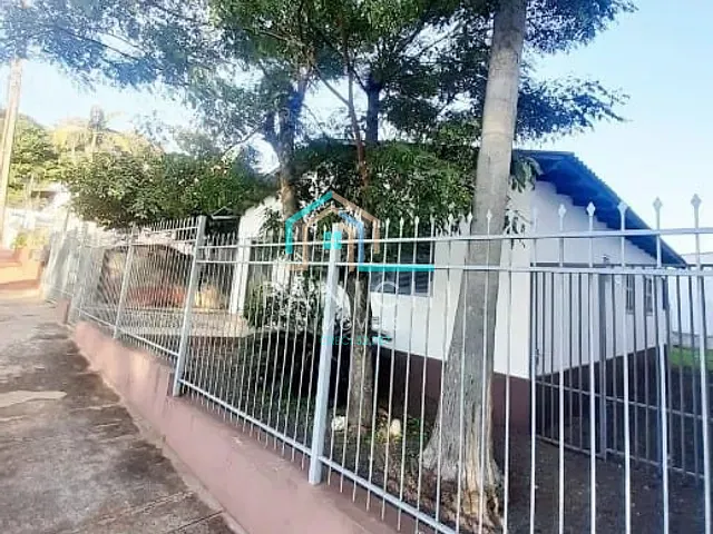 Casa 3 quartos e 1 banheiro, à venda, no bairro São Geraldo em Ijuí