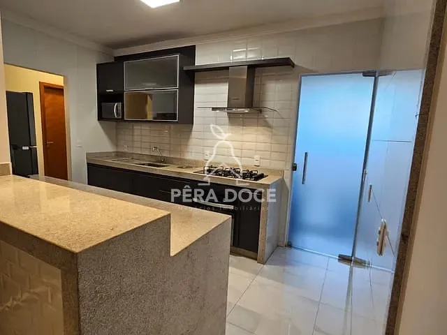 Casa 3 quartos e 2 banheiros, à venda, no bairro Vila Arquelau em Uberaba