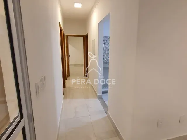 Casa 3 quartos e 2 banheiros, à venda, no bairro Vila Arquelau em Uberaba