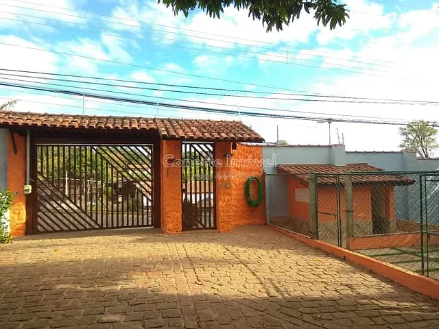 Casa com 1164m² 3 quartos e 5 banheiros, à venda, no bairro Loteamento São Pedro em Jaguariúna