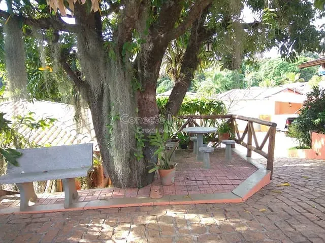 Casa com 1164m² 3 quartos e 5 banheiros, à venda, no bairro Loteamento São Pedro em Jaguariúna