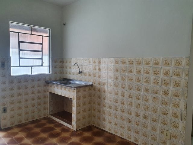 Casa com 60m² 1 quarto e 1 banheiro, para alugar, no bairro Campo Grande em Rio de Janeiro