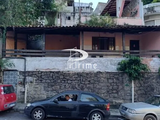 Casa com 600m² 7 quartos e 5 banheiros, à venda, no bairro Icaraí em Niterói