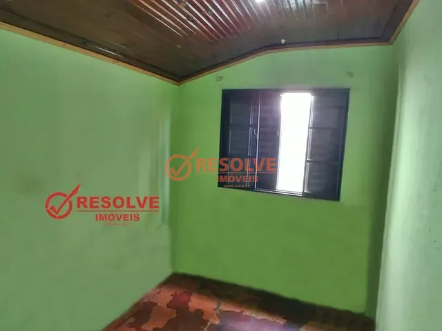 Casa com 385m² 4 quartos e 2 banheiros, à venda, no bairro CENTRO em Guararema