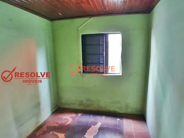 Casa com 385m² 4 quartos e 2 banheiros, à venda, no bairro CENTRO em Guararema