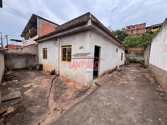 Casa 2 quartos e 1 banheiro, à venda, no bairro Dezessete em Santo Antônio de Pádua