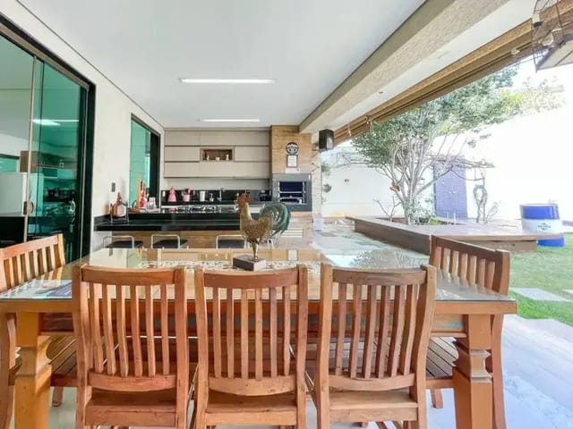 Casa 4 quartos e 6 banheiros, à venda, no bairro Paquetá em Belo Horizonte