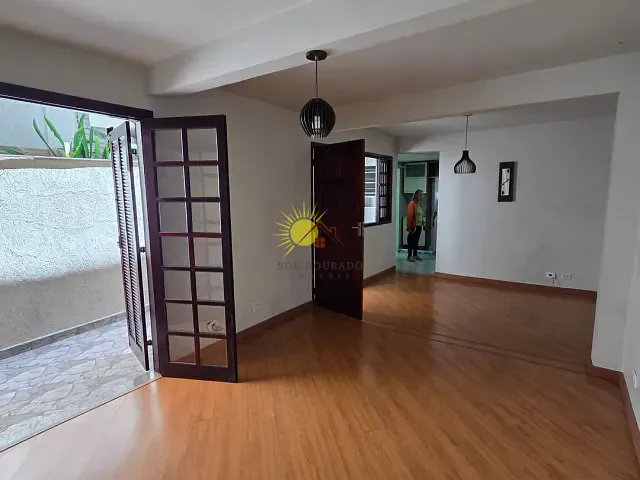 Casa 7 quartos e 4 banheiros, à venda, no bairro Jardim Itacolomi em São Paulo