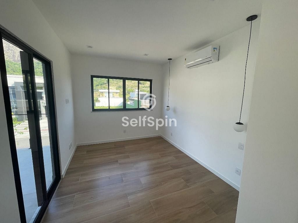 Casa, 3 quartos, 230 m² - Foto 9