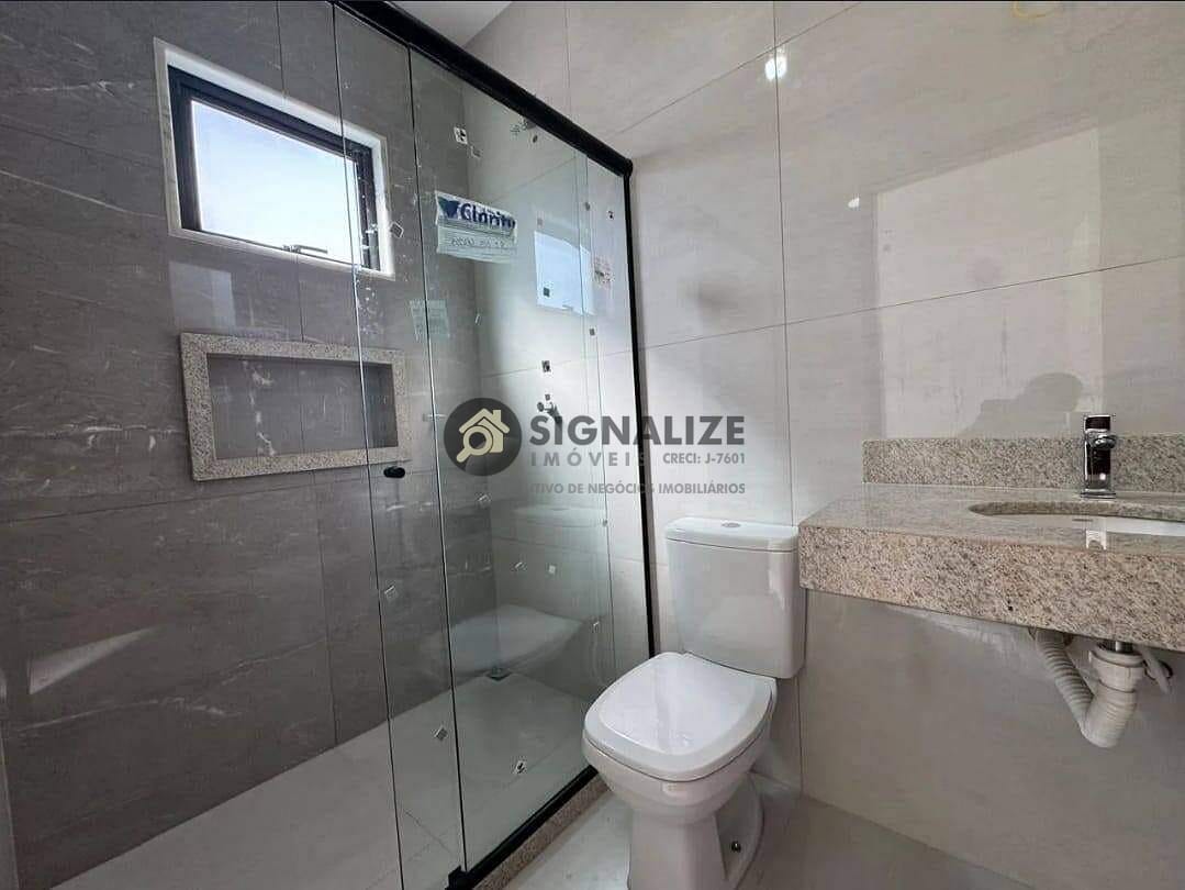 Casa, 3 quartos, 192 m² - Foto 11