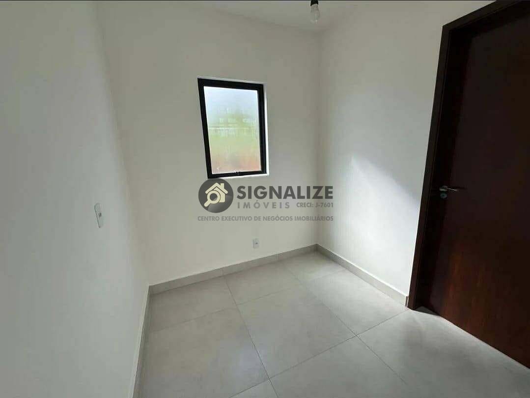 Casa, 3 quartos, 192 m² - Foto 9