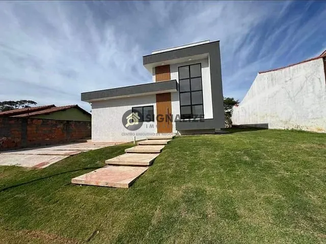 Casa com 348m² 3 quartos e 2 banheiros, à venda, no bairro Poço fundo em São Pedro da Aldeia