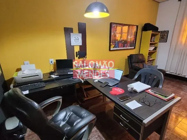 Casa com 600m² 4 quartos e 5 banheiros, à venda, no bairro Castanheira em Belém