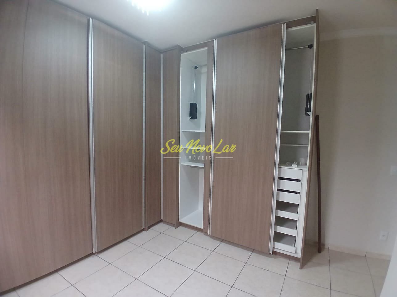 Casa, 3 quartos, 220 m² - Foto 9