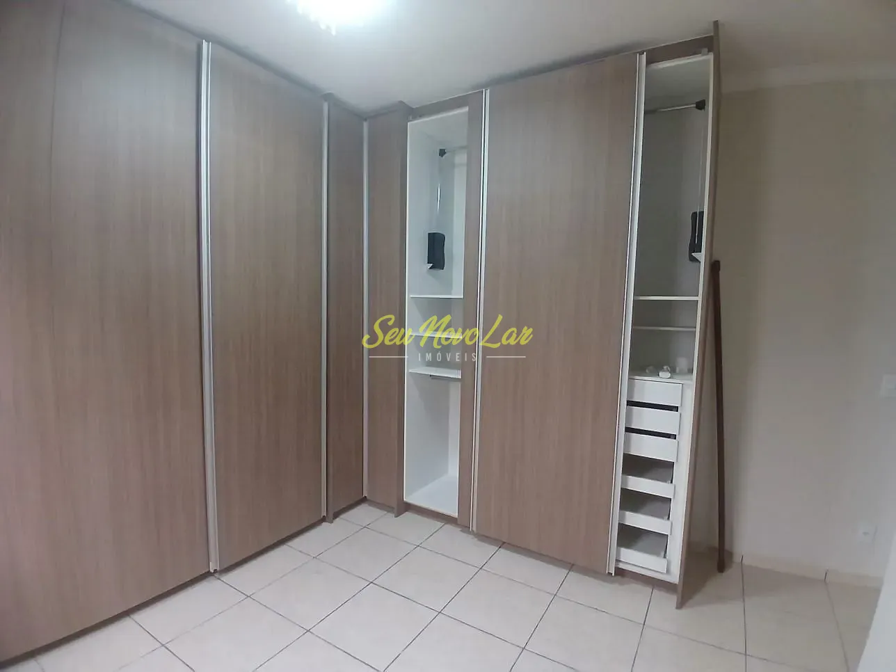 Casa, 3 quartos, 220 m² - Foto 9