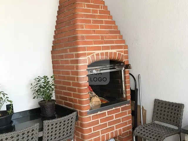 Casa com 250m² 3 quartos e 2 banheiros, para alugar, no bairro Conjunto Residencial Itamaraty em Londrina