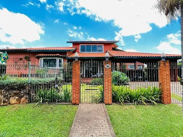 Casa 3 quartos e 3 banheiros, à venda, no bairro Palm Park em Holambra