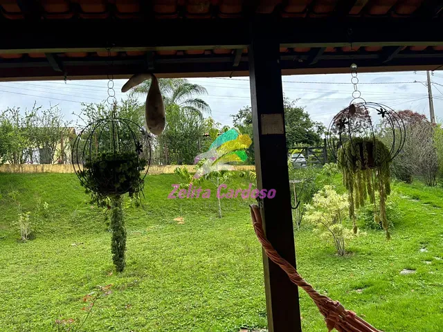 Casa com 2026m² 3 quartos e 1 banheiro, à venda, no bairro Condomínio Vale do Ouro em Ribeirão das Neves