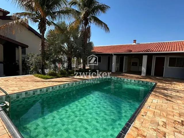 Casa com 1000m² 5 quartos e 5 banheiros, à venda, no bairro Residencial Parque Smeralda em Agudos