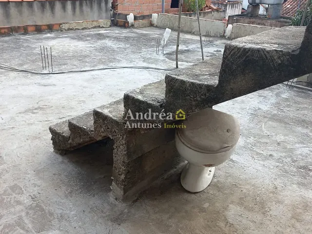 Casa com 1m² 5 quartos e 5 banheiros, à venda, no bairro Jardim Caiçara em Cabo Frio