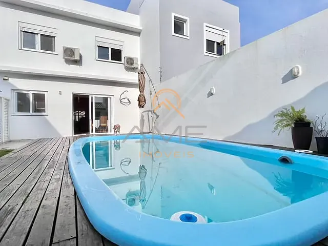 Casa com 222m² 3 quartos e 1 banheiro, à venda, no bairro Recanto de Portugal em Pelotas