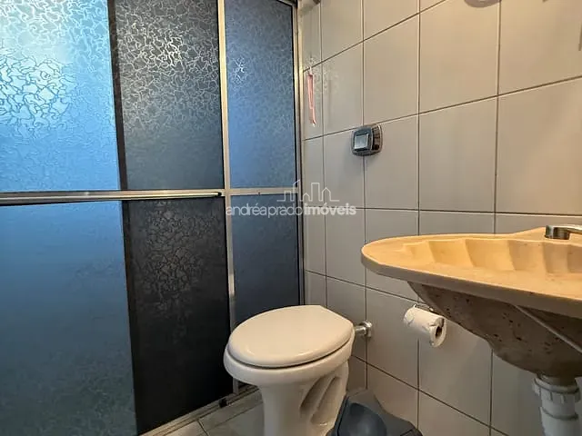 Casa com 220m² 3 quartos e 2 banheiros, à venda, no bairro Conjunto Cafezal 1 em Londrina