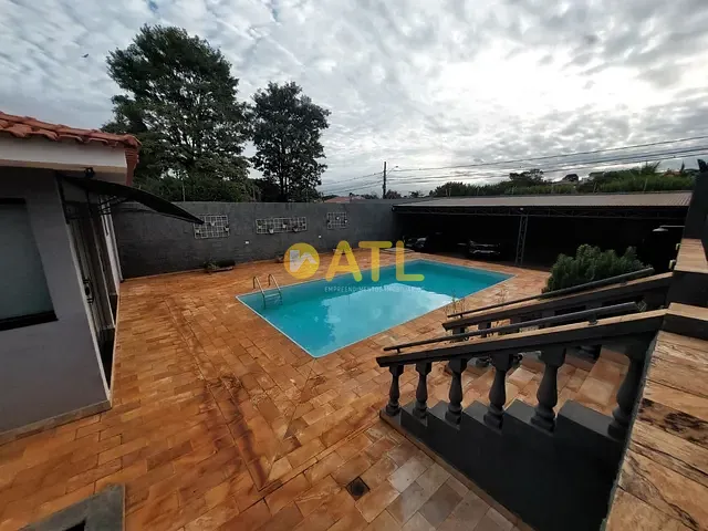 Casa com 702m² 3 quartos e 1 banheiro, à venda, no bairro Jardim Ouro Verde em Ourinhos