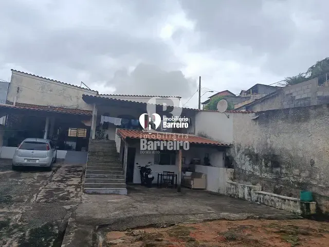Casa 3 quartos e 3 banheiros, à venda, no bairro Barreiro em Belo Horizonte