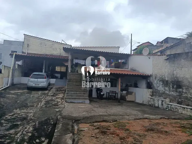 Casa 3 quartos e 3 banheiros, à venda, no bairro Barreiro em Belo Horizonte