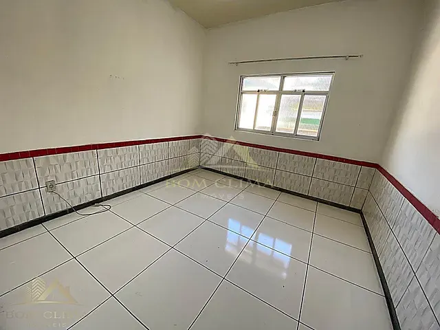 Casa 1 quarto e 1 banheiro, para alugar, no bairro Bandeirantes em Juiz de Fora
