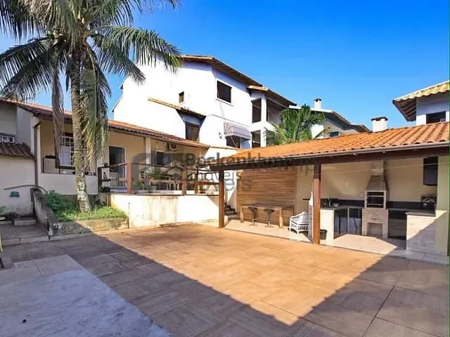 Casa com 180m² 3 quartos e 3 banheiros, à venda, no bairro Jardim Normandia em Volta Redonda