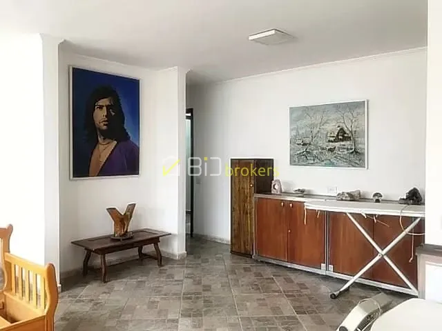 Casa com 317m² 3 quartos e 3 banheiros, à venda, no bairro Parque Continental em São Paulo