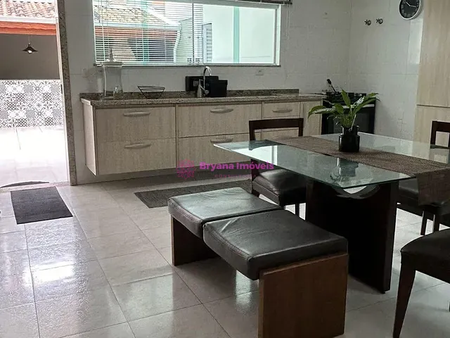 Casa com 360m² 4 quartos e 5 banheiros, à venda, no bairro Barcelona em São Caetano do Sul