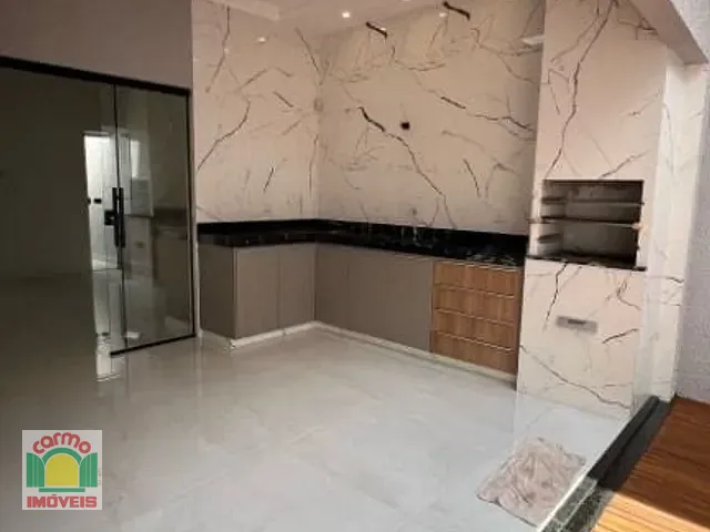 Casa com 200m² 3 quartos e 3 banheiros, à venda, no bairro Jardim Itália em Anápolis