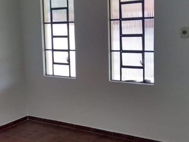 Casa com 280m², à venda, no bairro Loteamento Residencial Andrade em Pindamonhangaba