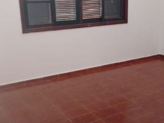 Casa com 280m², à venda, no bairro Loteamento Residencial Andrade em Pindamonhangaba