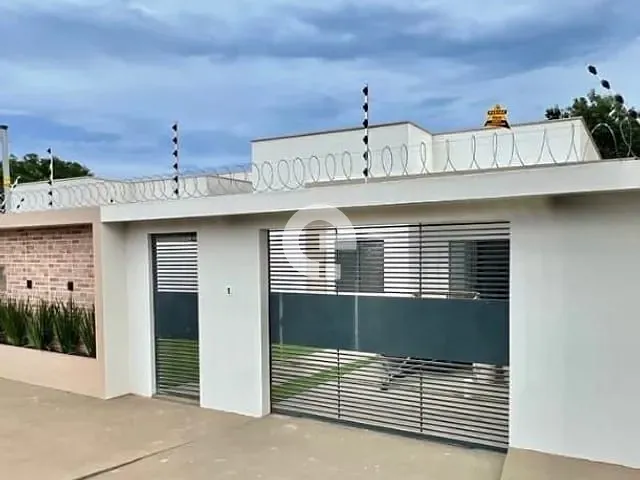 Casa 2 quartos e 2 banheiros, à venda, no bairro Santo André em Santarém