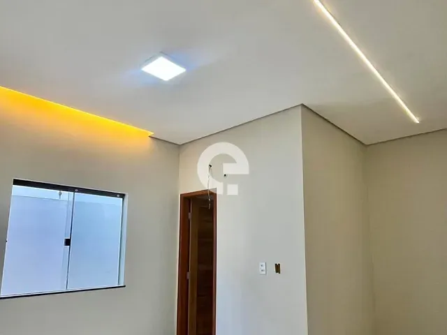 Casa 2 quartos e 2 banheiros, à venda, no bairro Santo André em Santarém