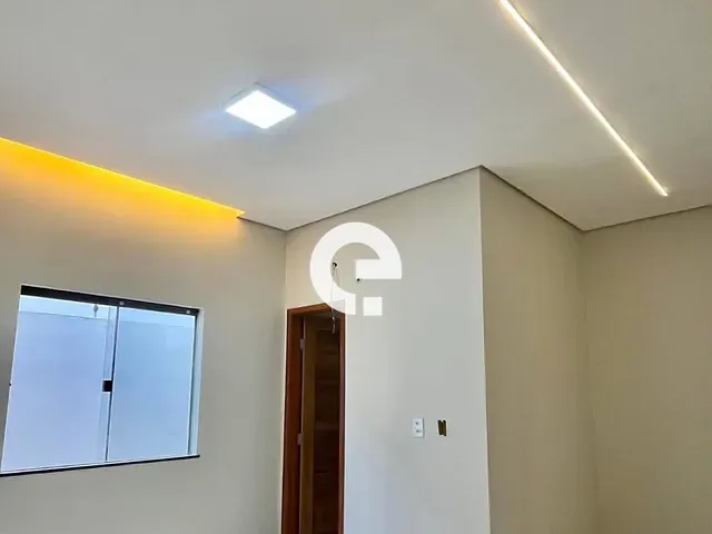 Casa 2 quartos e 2 banheiros, à venda, no bairro Santo André em Santarém