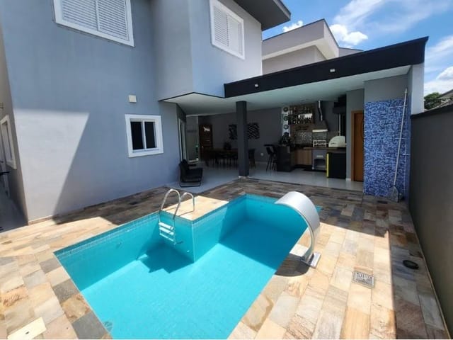 Casa com 250m² 4 quartos e 4 banheiros, à venda, no bairro Urbanova em São José dos Campos