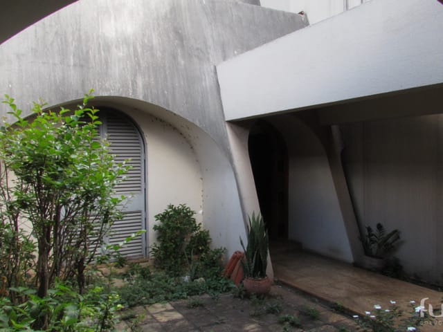 Casa com 746m² 4 quartos e 4 banheiros, à venda, no bairro Setor Bueno em Goiânia