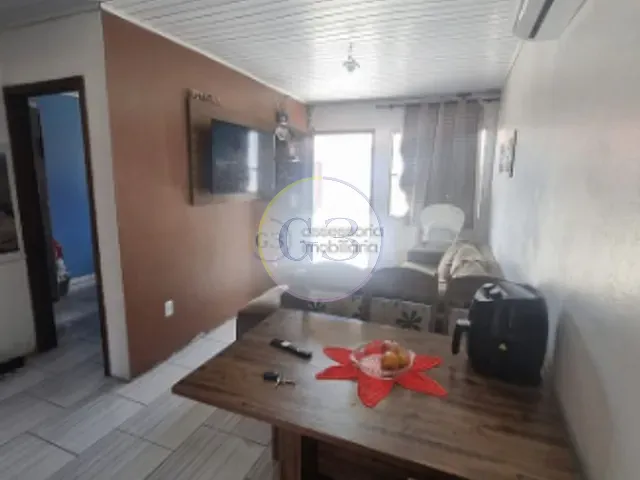 Casa 2 quartos e 1 banheiro, à venda, no bairro Vila Santa Rosa em Rio Grande