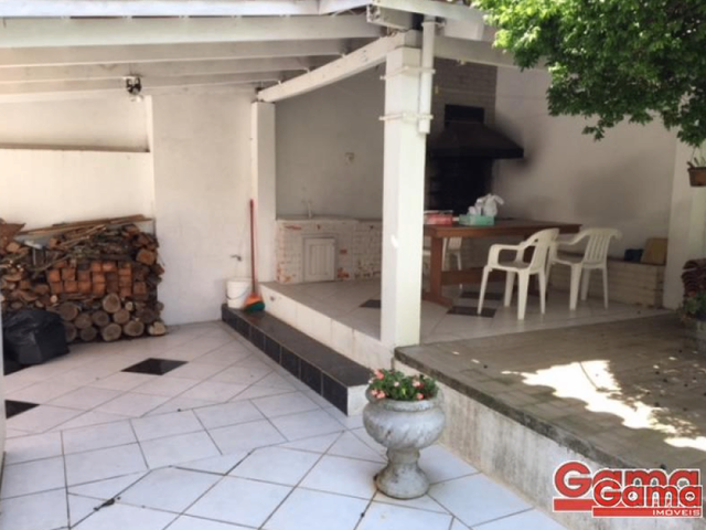 Casa com 277m² 3 quartos e 3 banheiros, à venda, no bairro Centro em Nova Prata