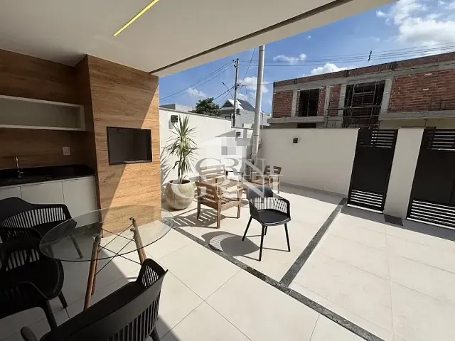 Casa com 180m² 4 quartos e 3 banheiros, à venda, no bairro Campo Grande em Rio de Janeiro