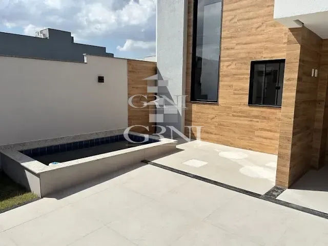 Casa com 180m² 4 quartos e 3 banheiros, à venda, no bairro Campo Grande em Rio de Janeiro
